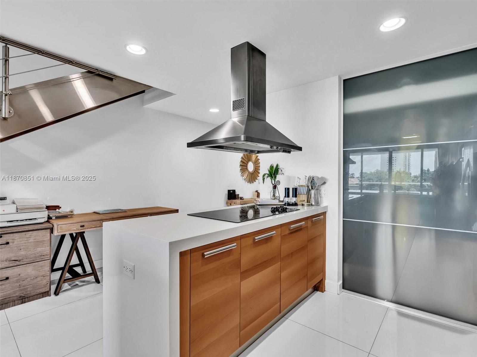 Photo of 2950 188th St  #312, Aventura, Florida, 33180 - 