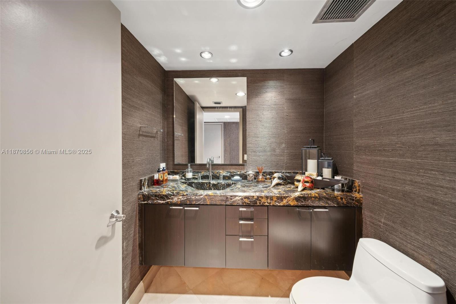 Photo of 18911 Collins Ave  #2505, Sunny Isles Beach, Florida, 33160 - 