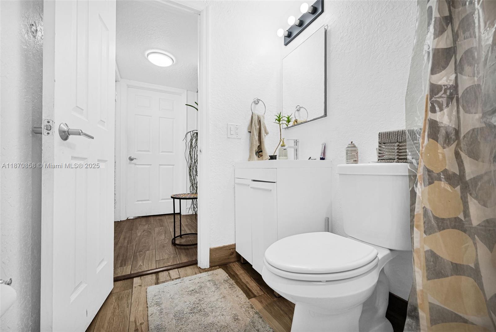   /  3784 sq. ft. $ 2025-09-02 0 Photo