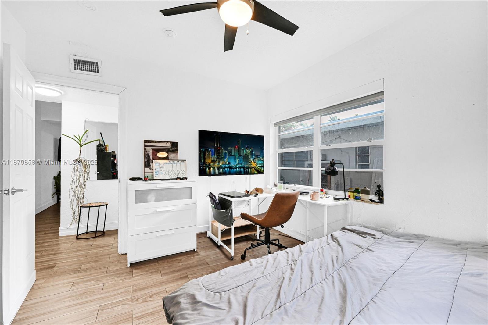   /  3784 sq. ft. $ 2025-09-02 0 Photo
