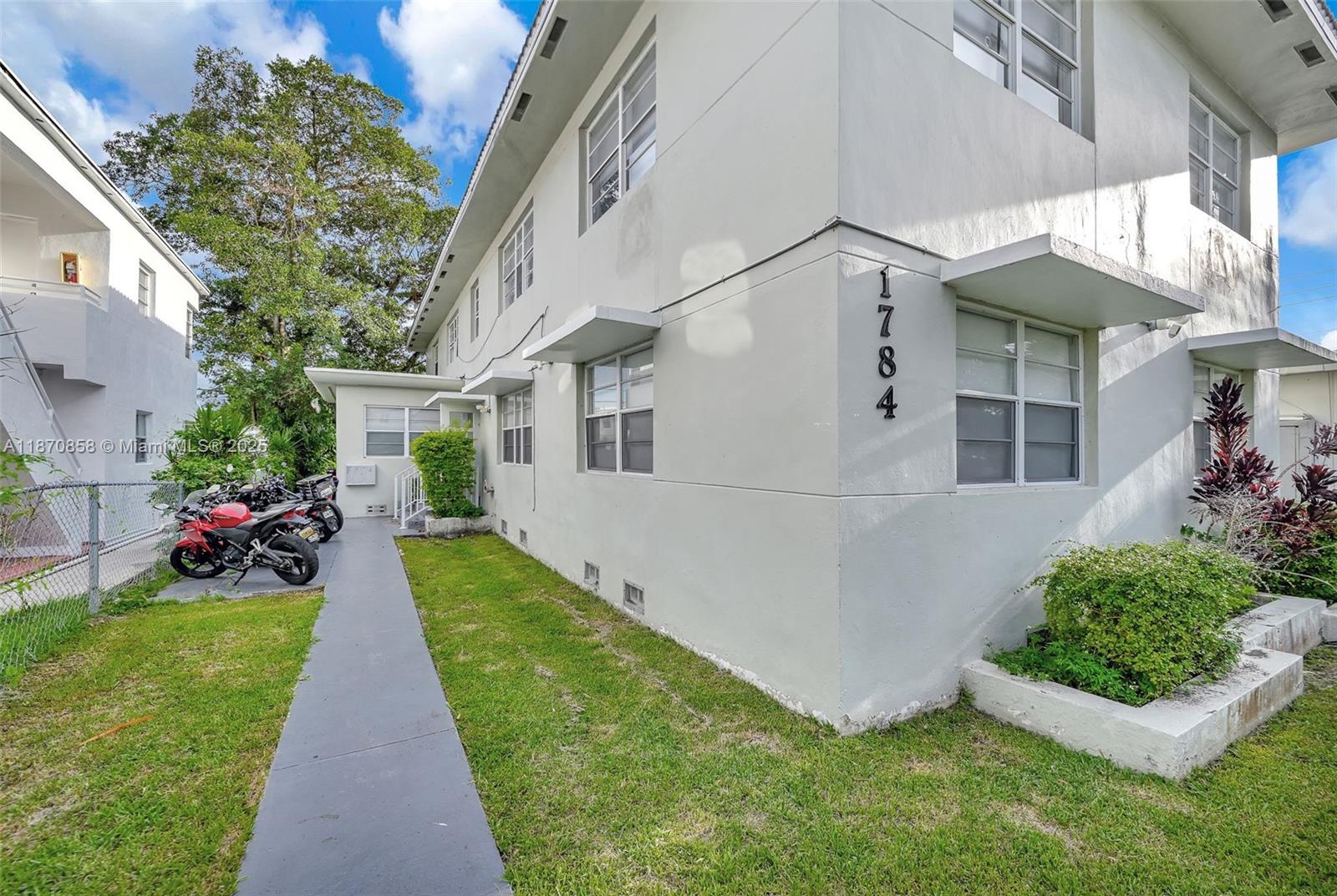   /  3784 sq. ft. $ 2025-09-02 0 Photo