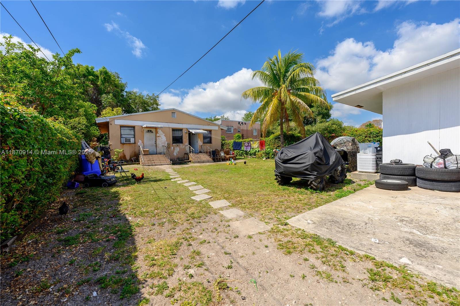 See details / 2318 sq. ft. $ 2025-09-02 0 Photo
