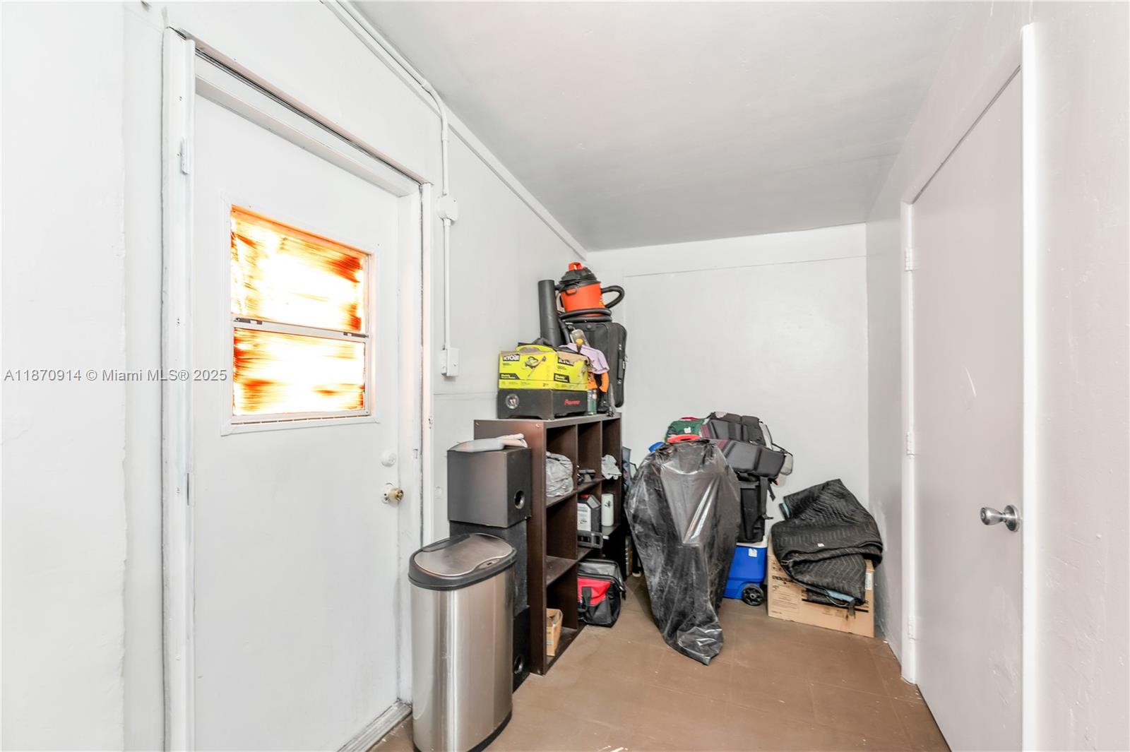 See details / 2318 sq. ft. $ 2025-09-02 0 Photo
