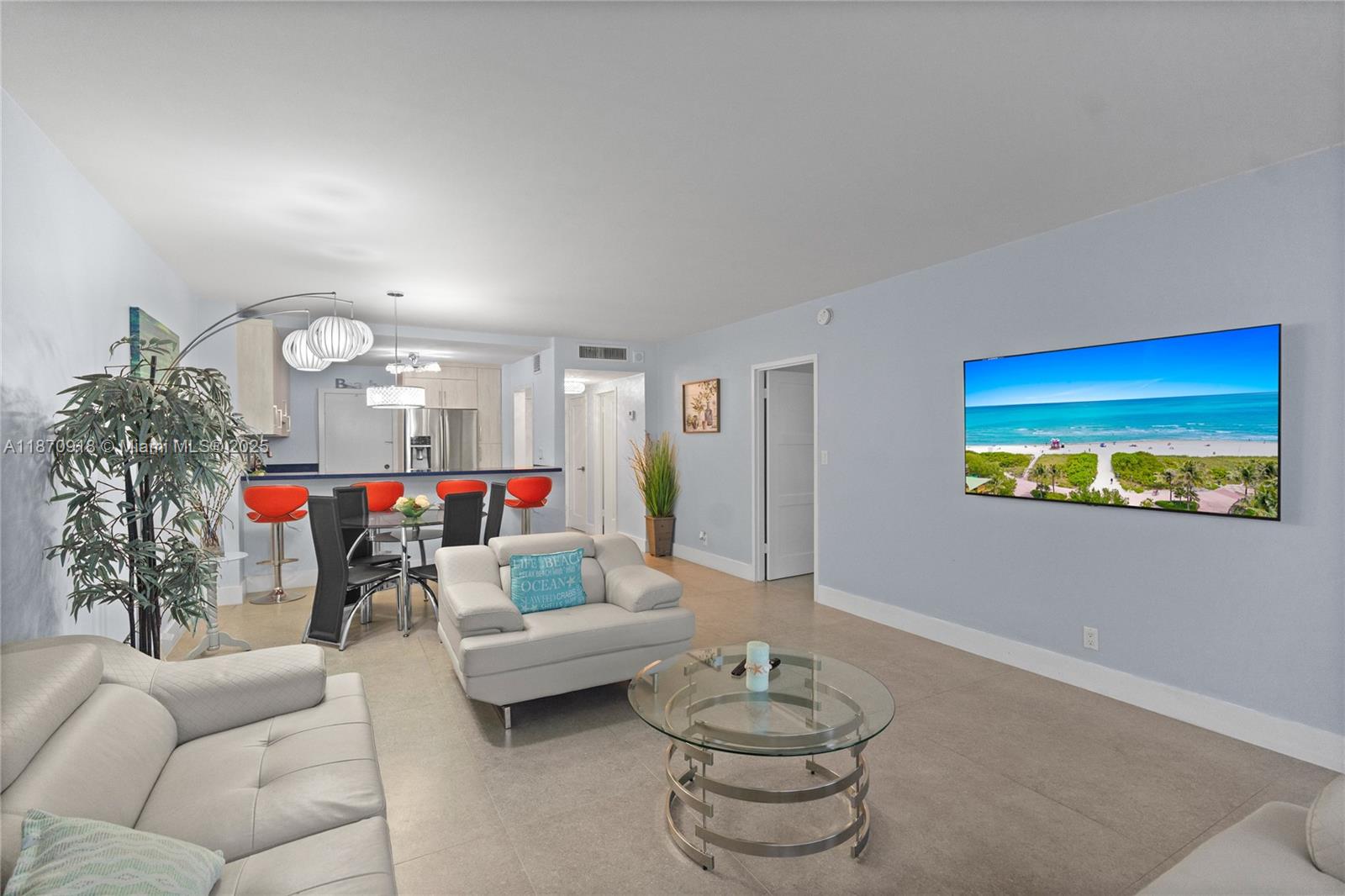 Photo of 3725 Ocean Dr  #311, Hollywood, Florida, 33019 - 