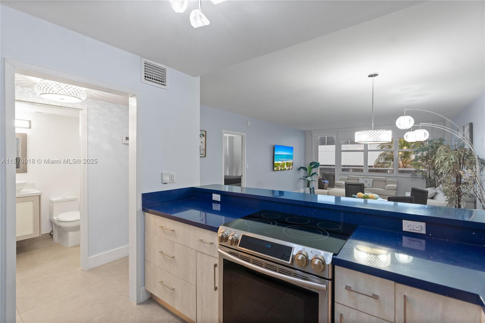 Photo of 3725 Ocean Dr  #311, Hollywood, Florida, 33019 - 