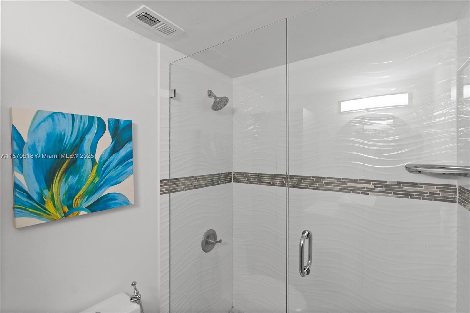 Photo of 3725 Ocean Dr  #311, Hollywood, Florida, 33019 - 