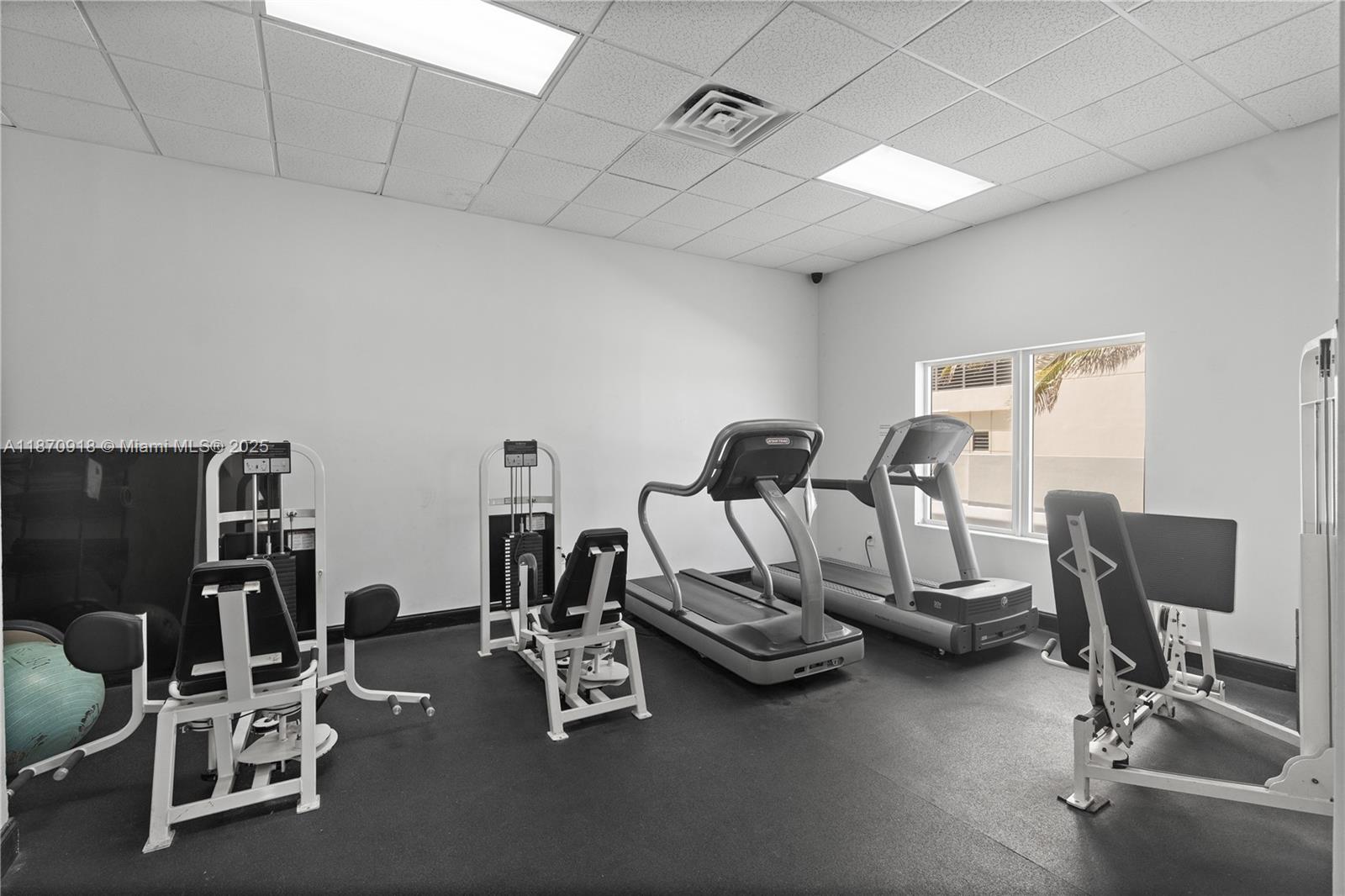 Photo of 3725 Ocean Dr  #311, Hollywood, Florida, 33019 - 