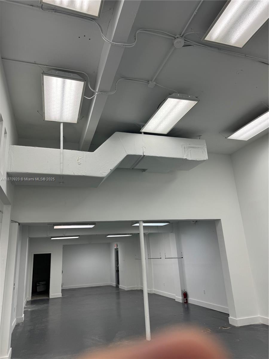 See details / sq. ft. $ 2025-09-02 0 Photo