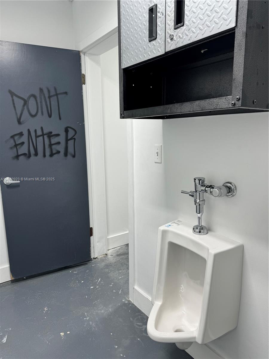 See details / sq. ft. $ 2025-09-02 0 Photo