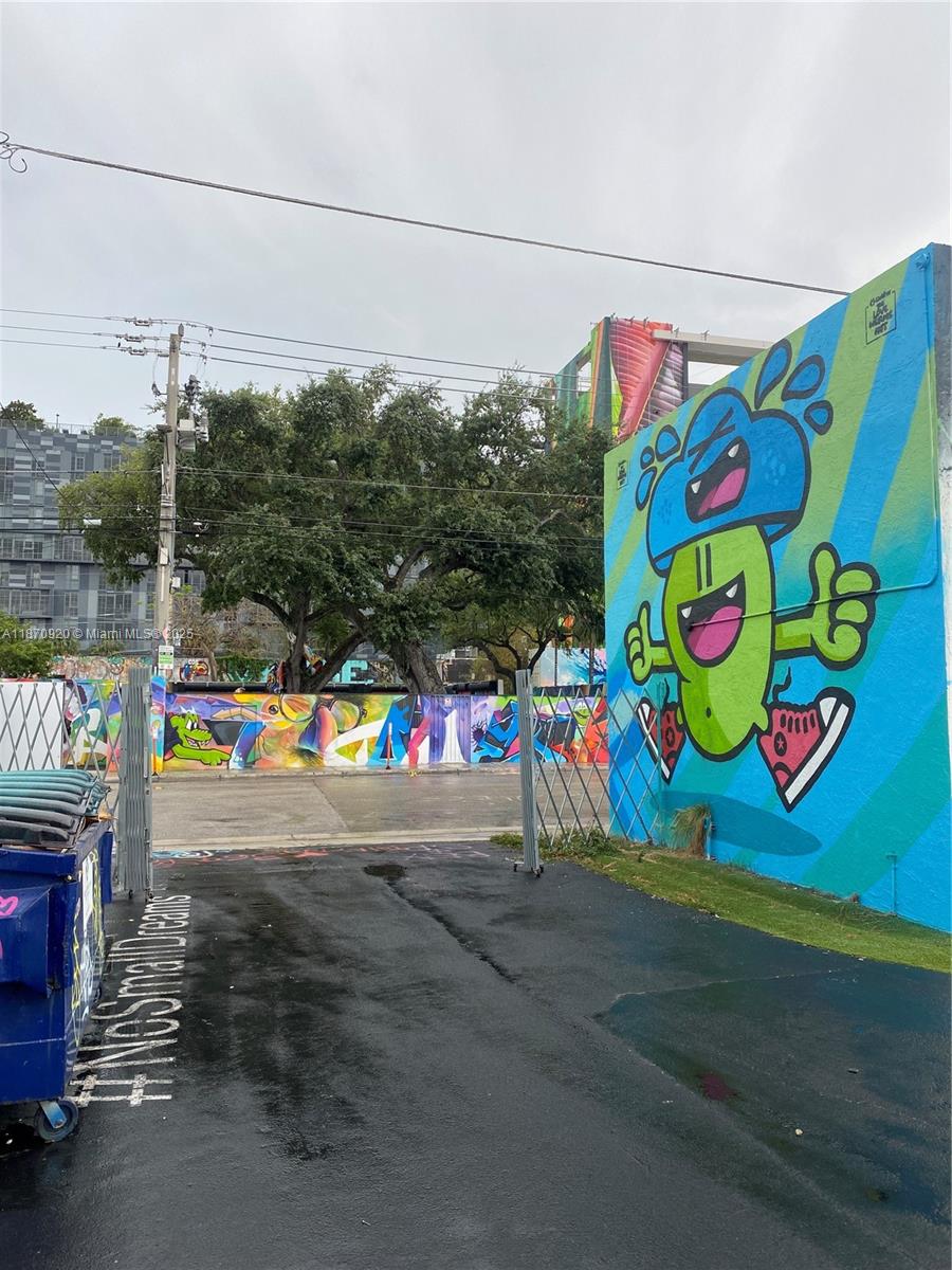 See details / sq. ft. $ 2025-09-02 0 Photo