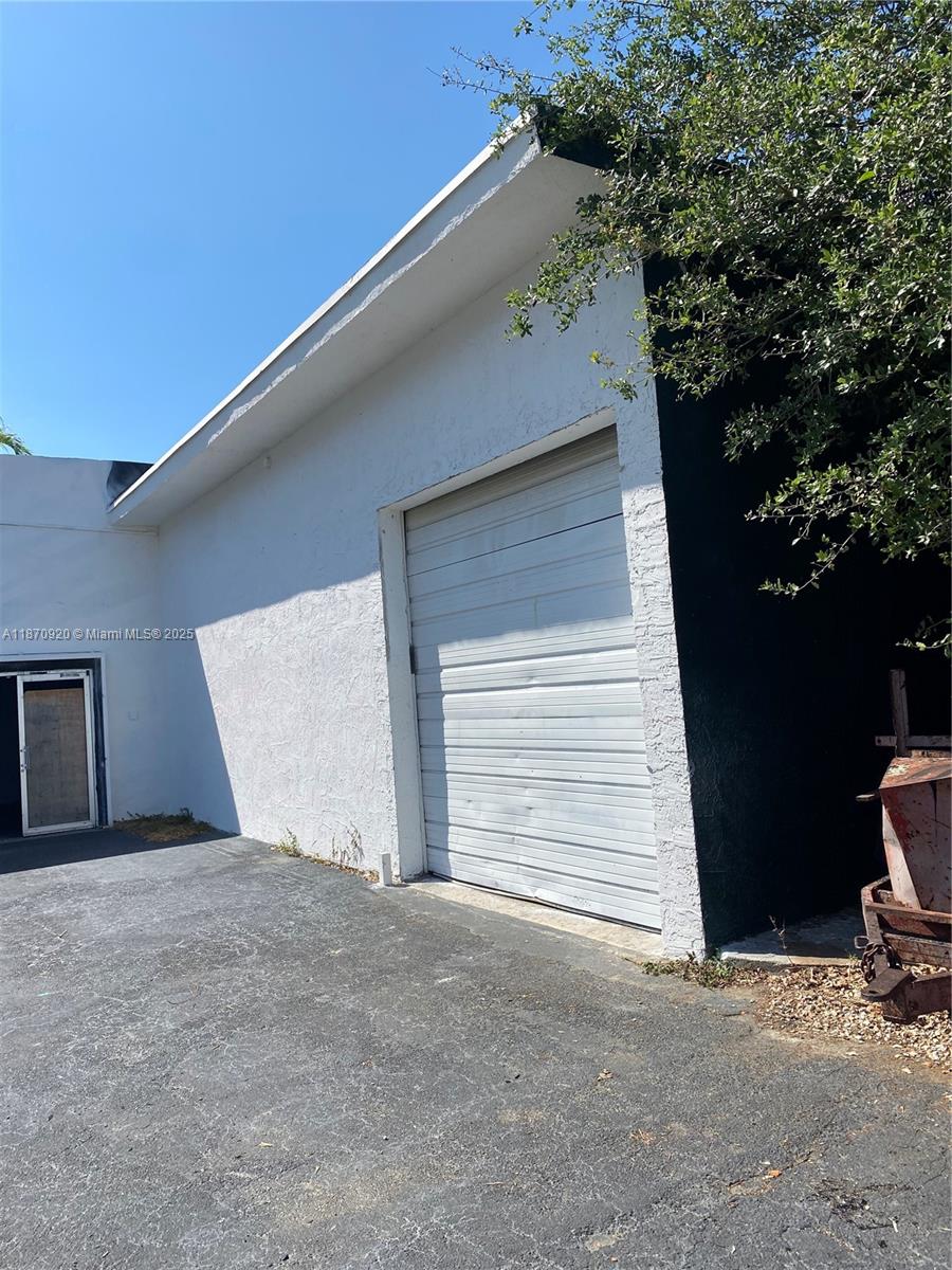See details / sq. ft. $ 2025-09-02 0 Photo
