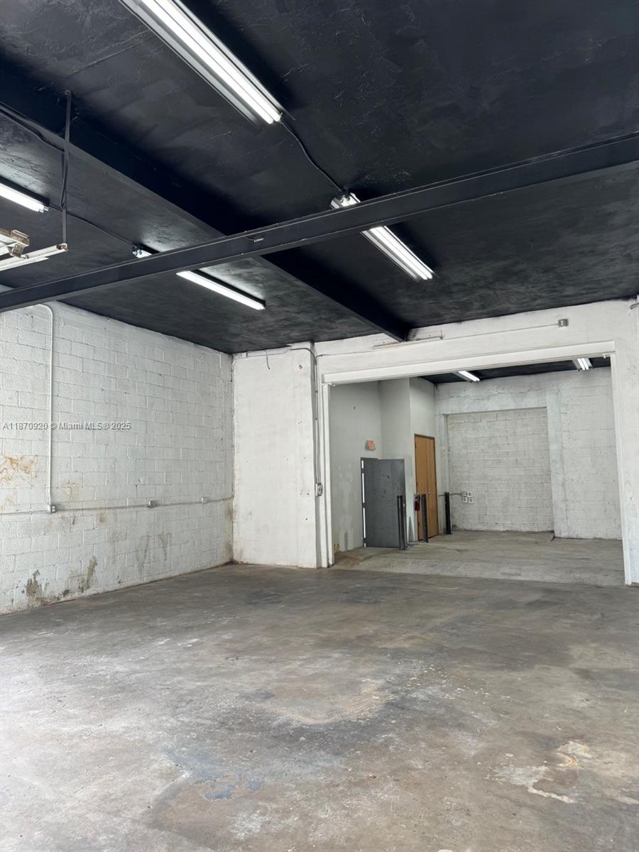See details / sq. ft. $ 2025-09-02 0 Photo