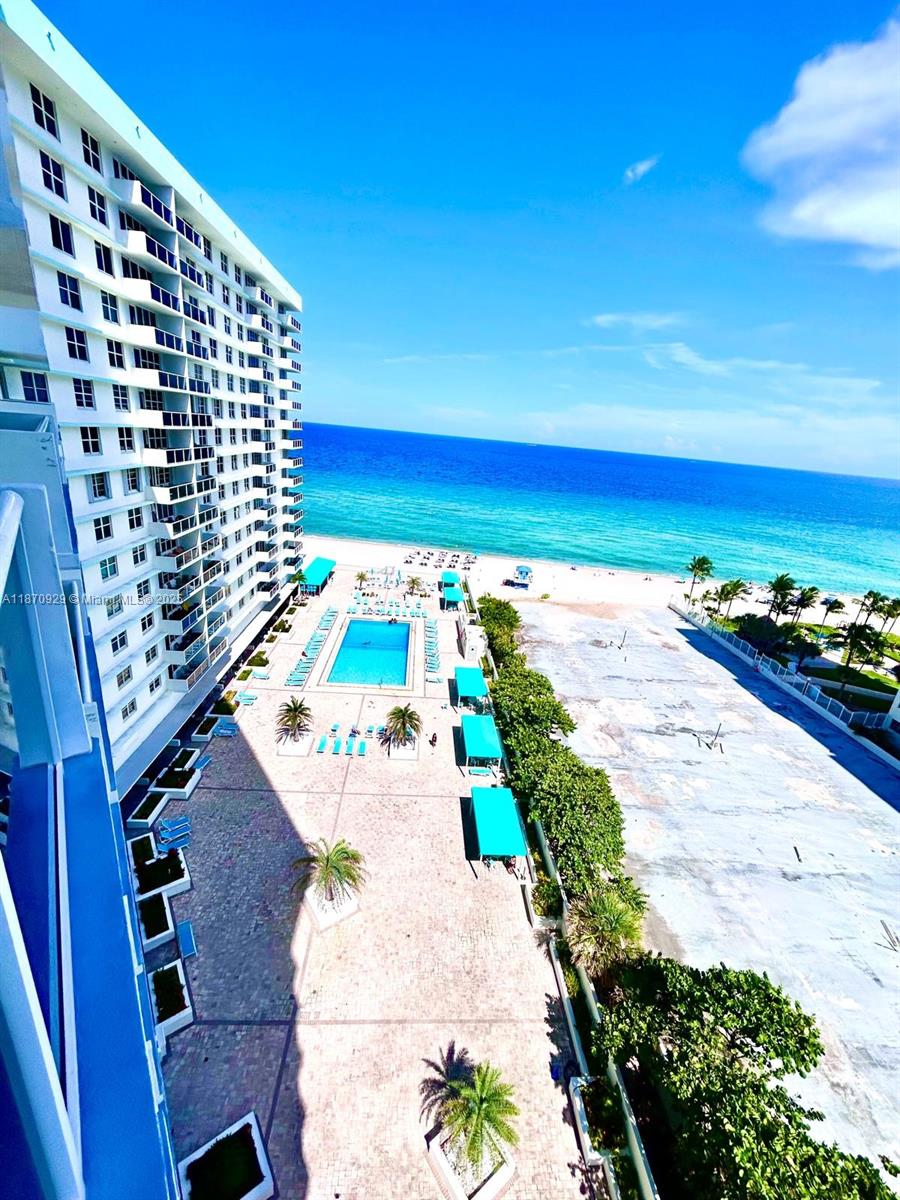 Photo of 3725 Ocean Dr  #1116, Hollywood, Florida, 33019 - 