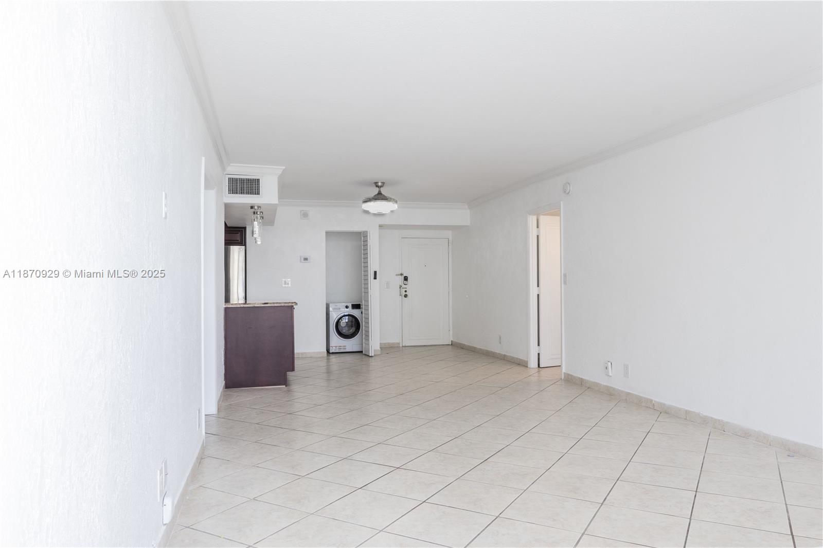 Photo of 3725 Ocean Dr  #1116, Hollywood, Florida, 33019 - 