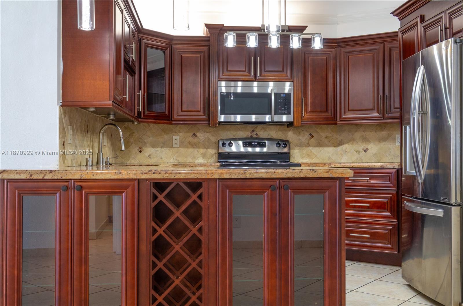 Photo of 3725 Ocean Dr  #1116, Hollywood, Florida, 33019 - 