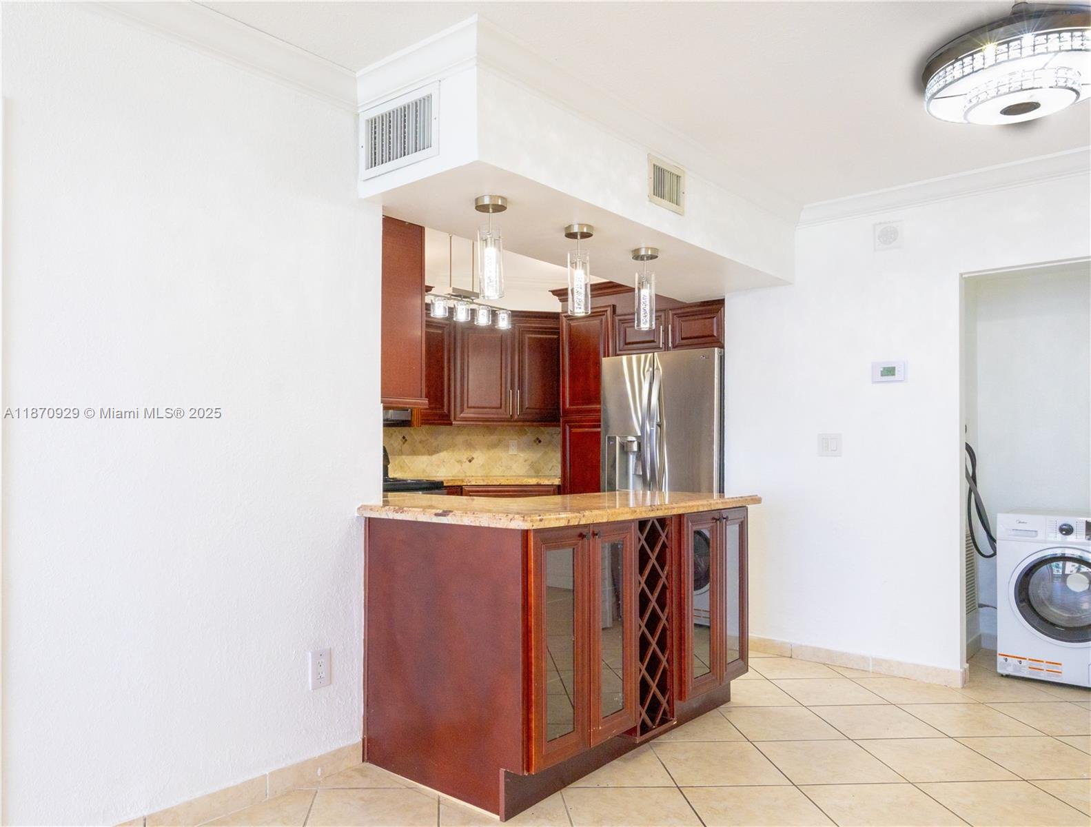 Photo of 3725 Ocean Dr  #1116, Hollywood, Florida, 33019 - 