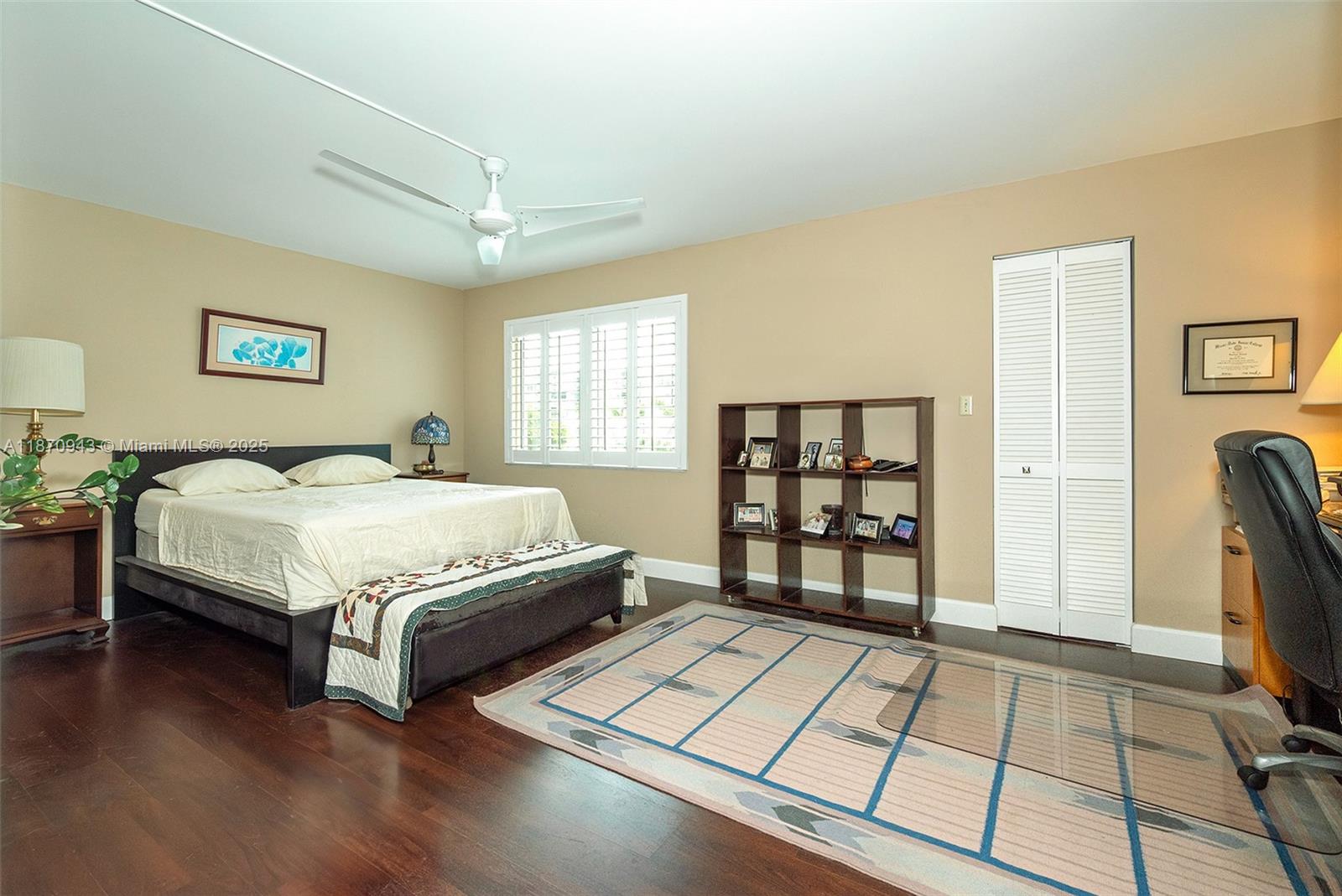 Photo of 715 27th Ave  (715), Hallandale Beach, Florida, 33009 - 1 Full Bathroom Inside the Room