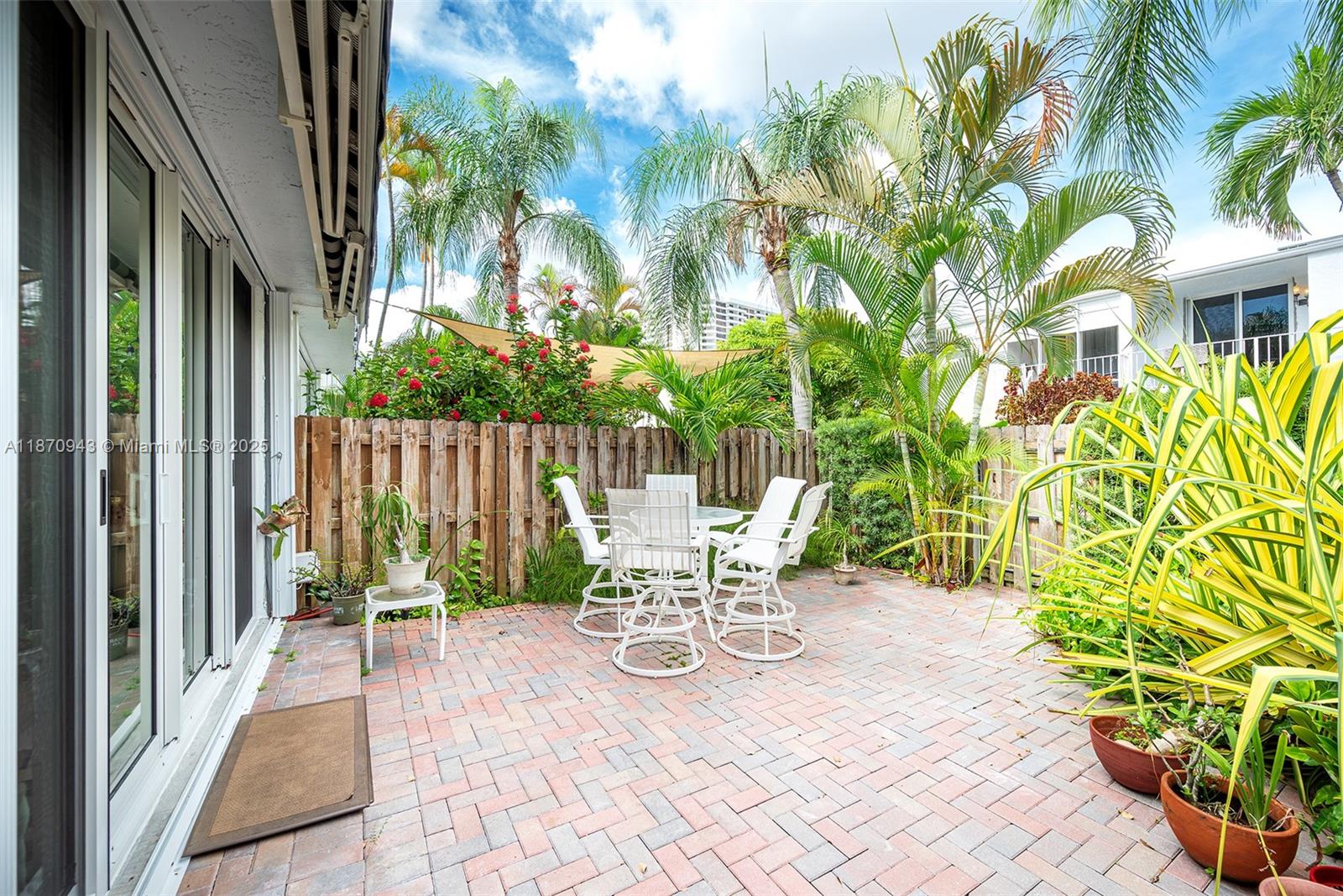Photo of 715 27th Ave  (715), Hallandale Beach, Florida, 33009 - 
