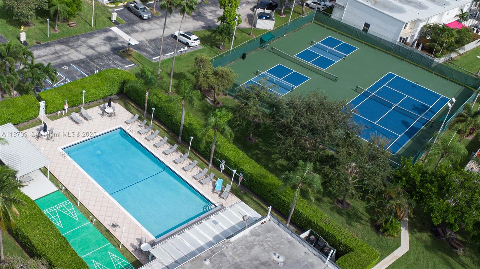 Photo of 715 27th Ave  (715), Hallandale Beach, Florida, 33009 - 