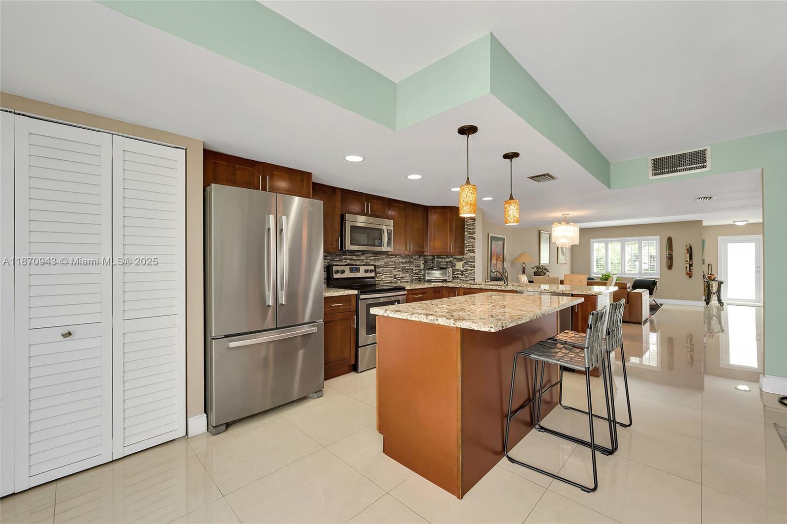 Photo of 715 27th Ave  (715), Hallandale Beach, Florida, 33009 - 