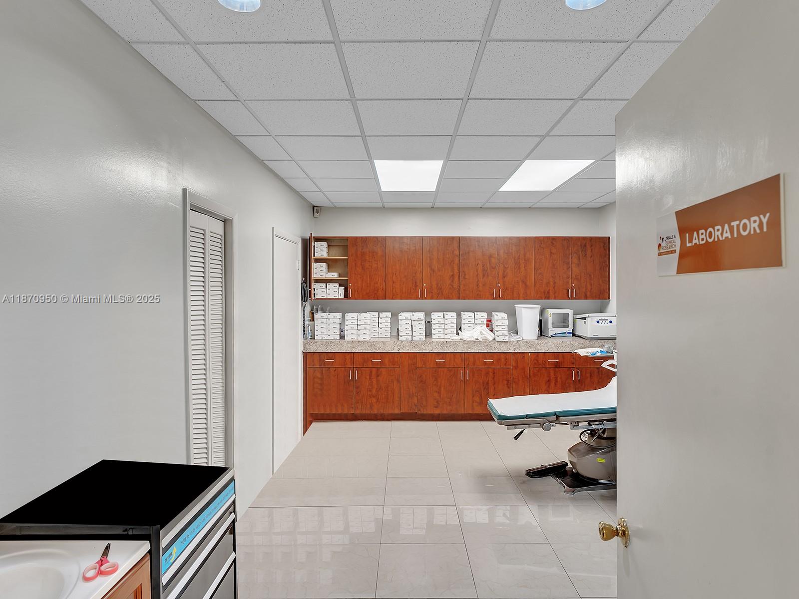 See details 313-317 / sq. ft. $ 2025-09-02 0 Photo