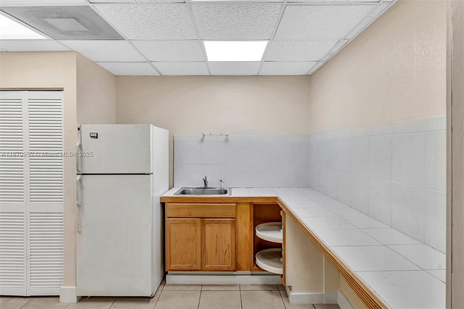 See details 313-317 / sq. ft. $ 2025-09-02 0 Photo