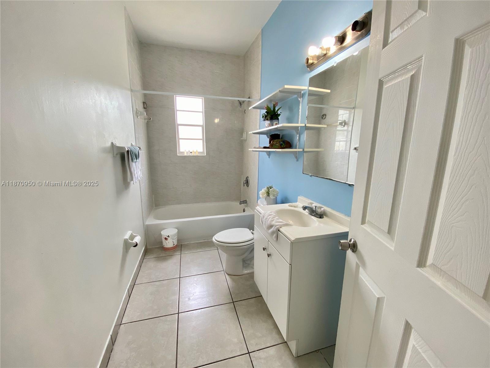 See details 313-317 / sq. ft. $ 2025-09-02 0 Photo