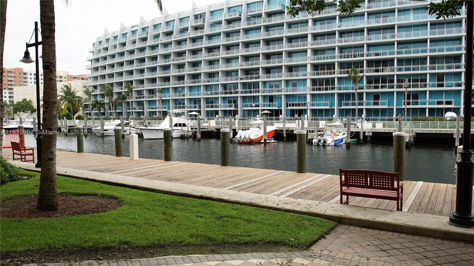 Photo of 3001 185th St  #428, Aventura, Florida, 33180 - 