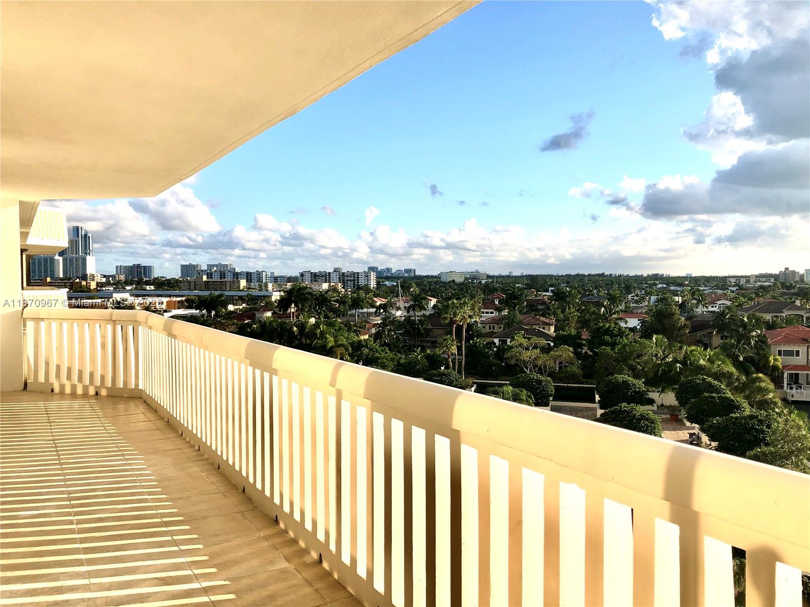 712 2 / 2 1350 sq. ft. $ 2025-09-15 0 Photo