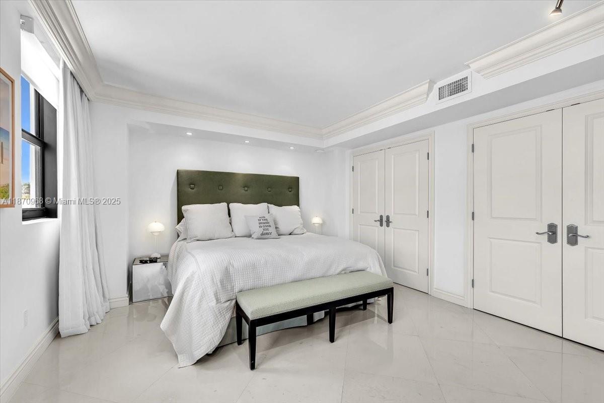 Photo of 9801 Collins Ave  #4Y, Bal Harbour, Florida, 33154 - 
