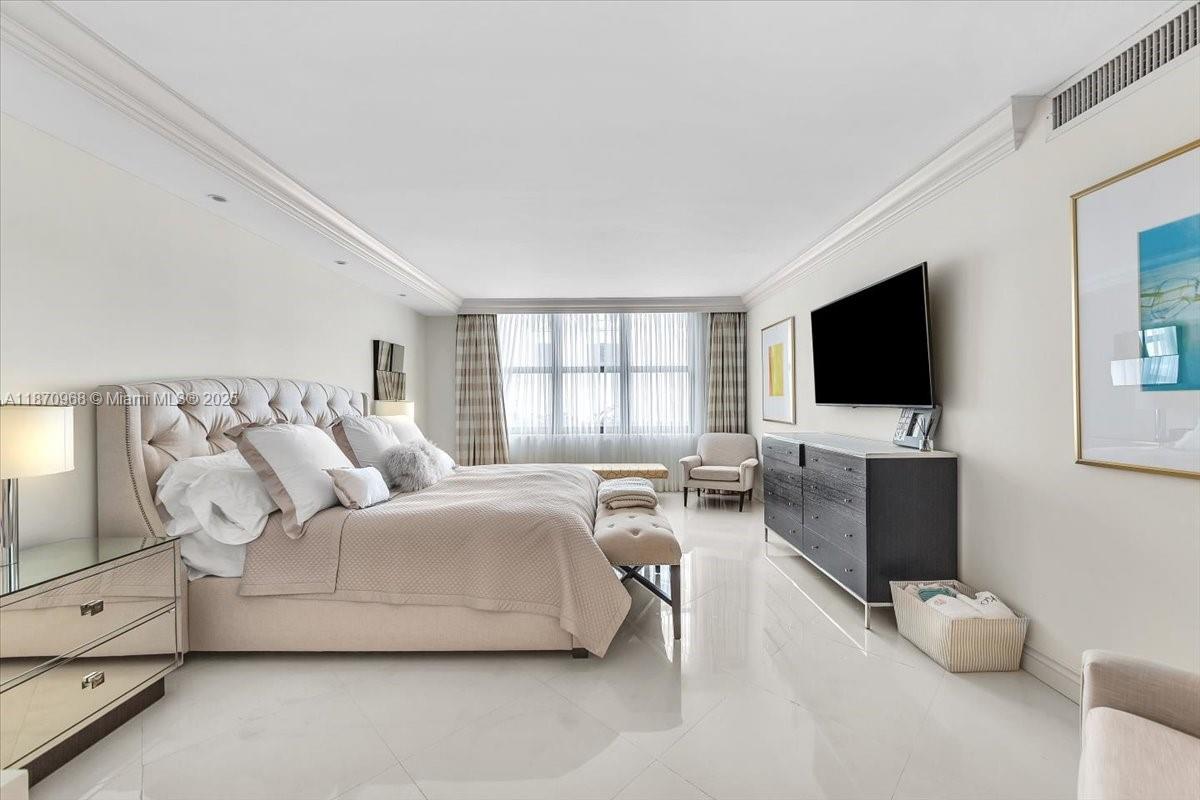 Photo of 9801 Collins Ave  #4Y, Bal Harbour, Florida, 33154 - 