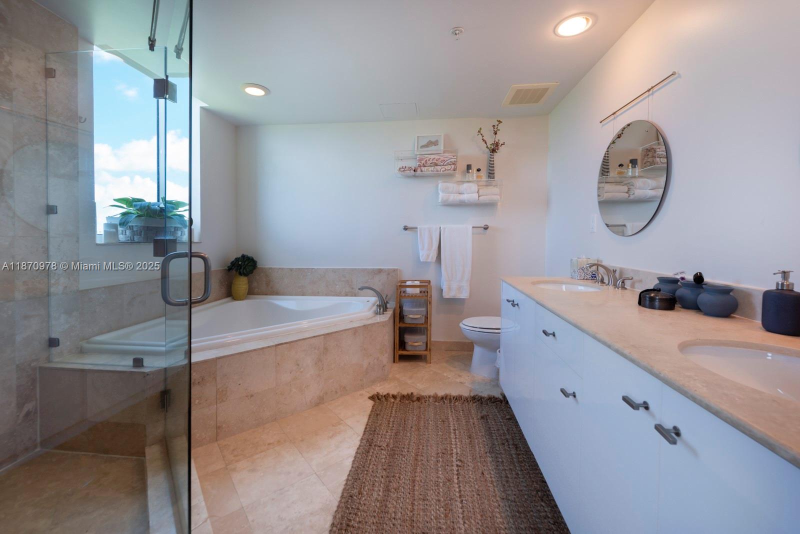 Photo of 1755 Hallandale Beach Blvd  #1502E, Hallandale Beach, Florida, 33009 - 