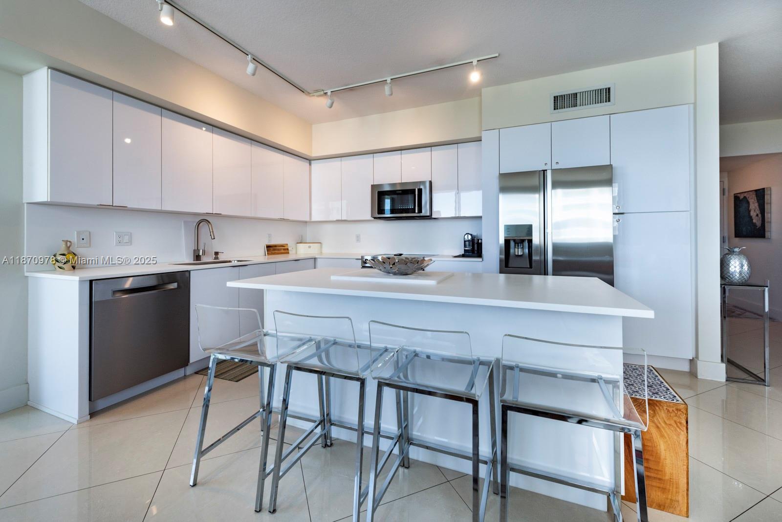 Photo of 1755 Hallandale Beach Blvd  #1502E, Hallandale Beach, Florida, 33009 - 