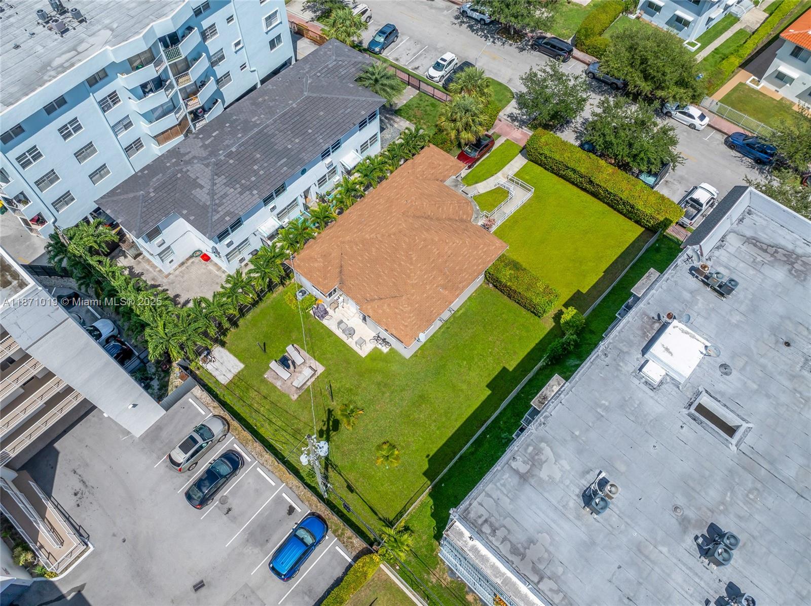 See details / sq. ft. $ 2025-09-02 0 Photo