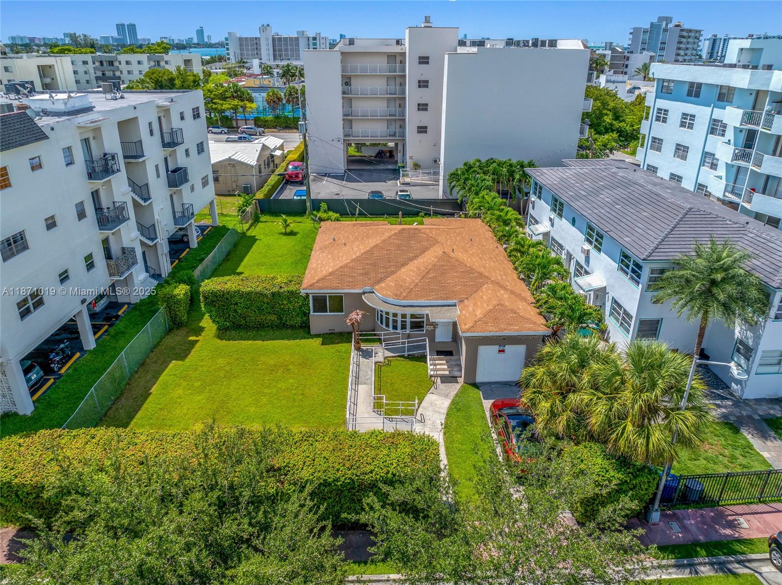 See details / sq. ft. $ 2025-09-02 0 Photo