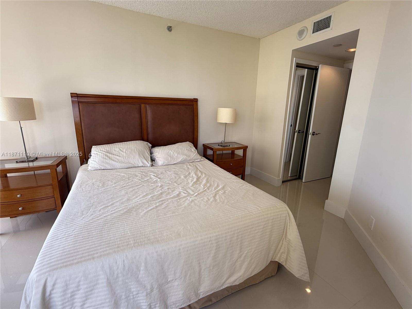Photo of 20185 Country Club Dr  #510, Aventura, Florida, 33180 - 