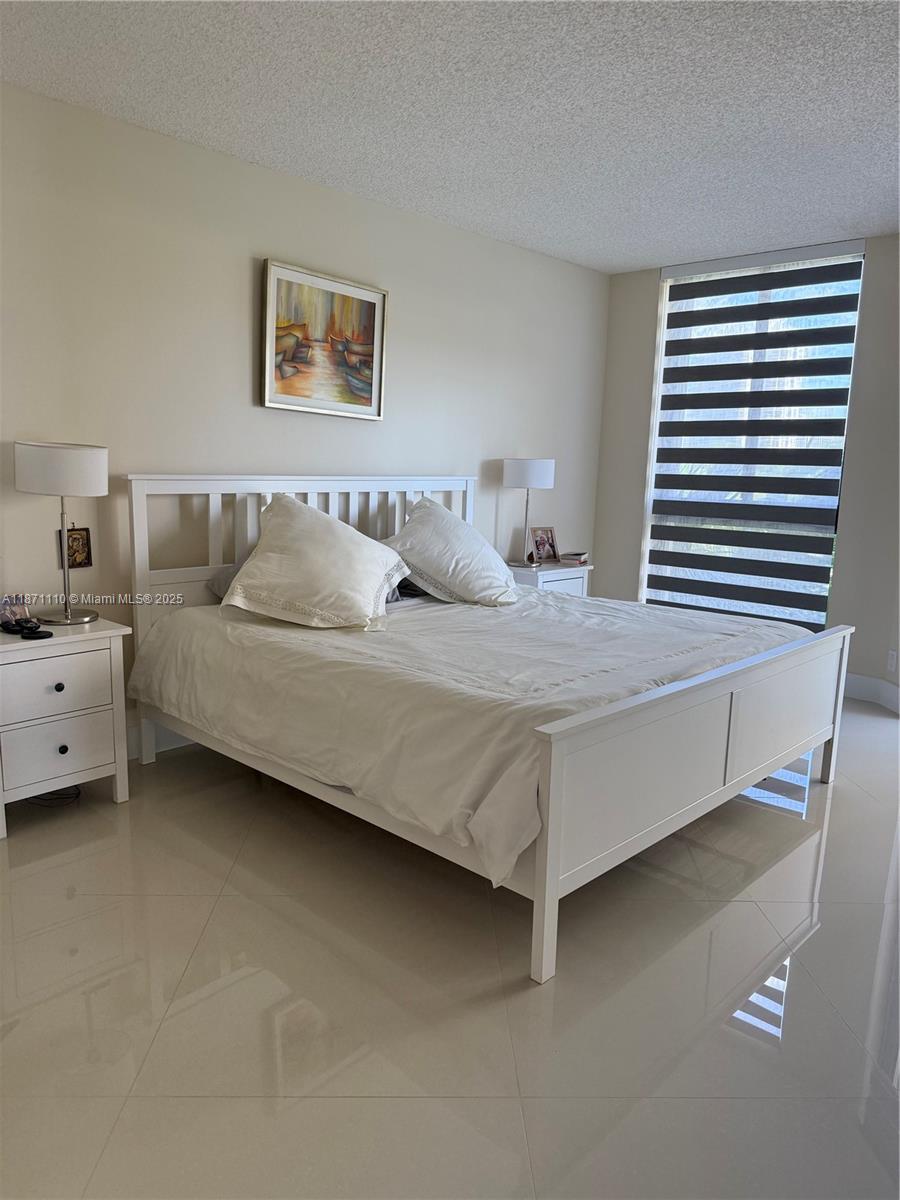 Photo of 20185 Country Club Dr  #510, Aventura, Florida, 33180 - 