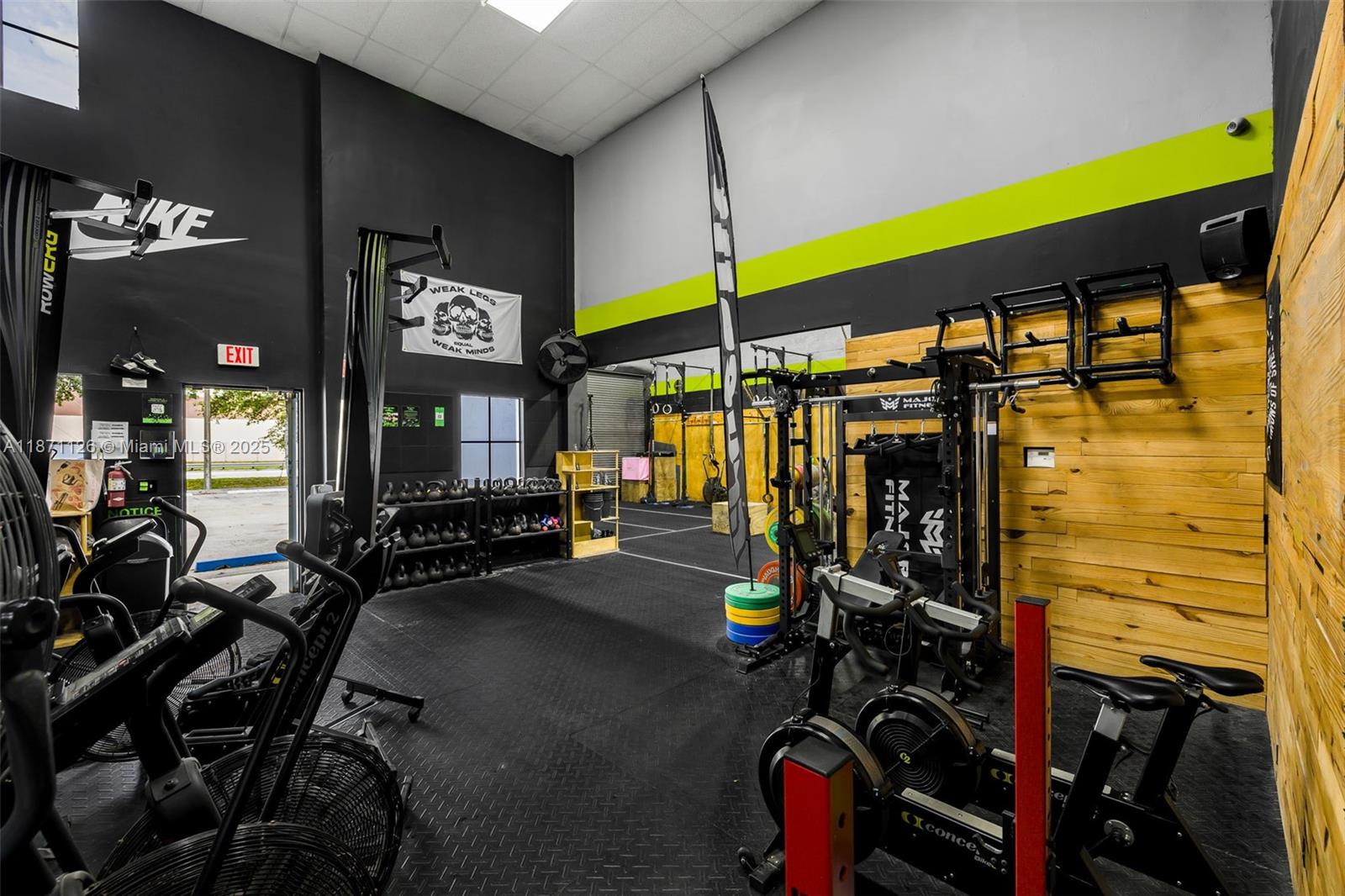 See details 6 / sq. ft. $ 2025-09-03 0 Photo