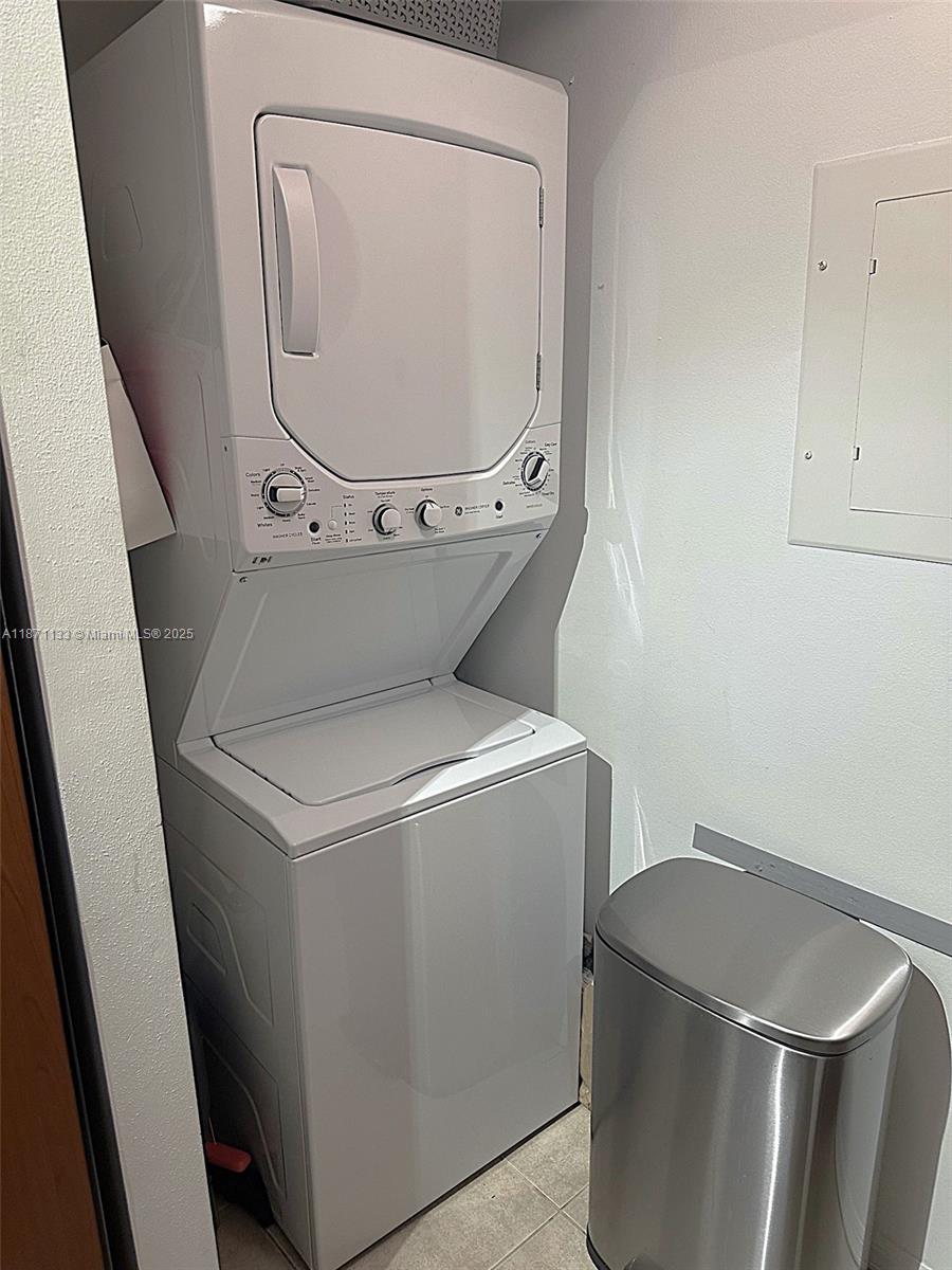 Photo of 2080 OCEAN DRIVE  #LPH06, Hallandale Beach, Florida, 33009 -