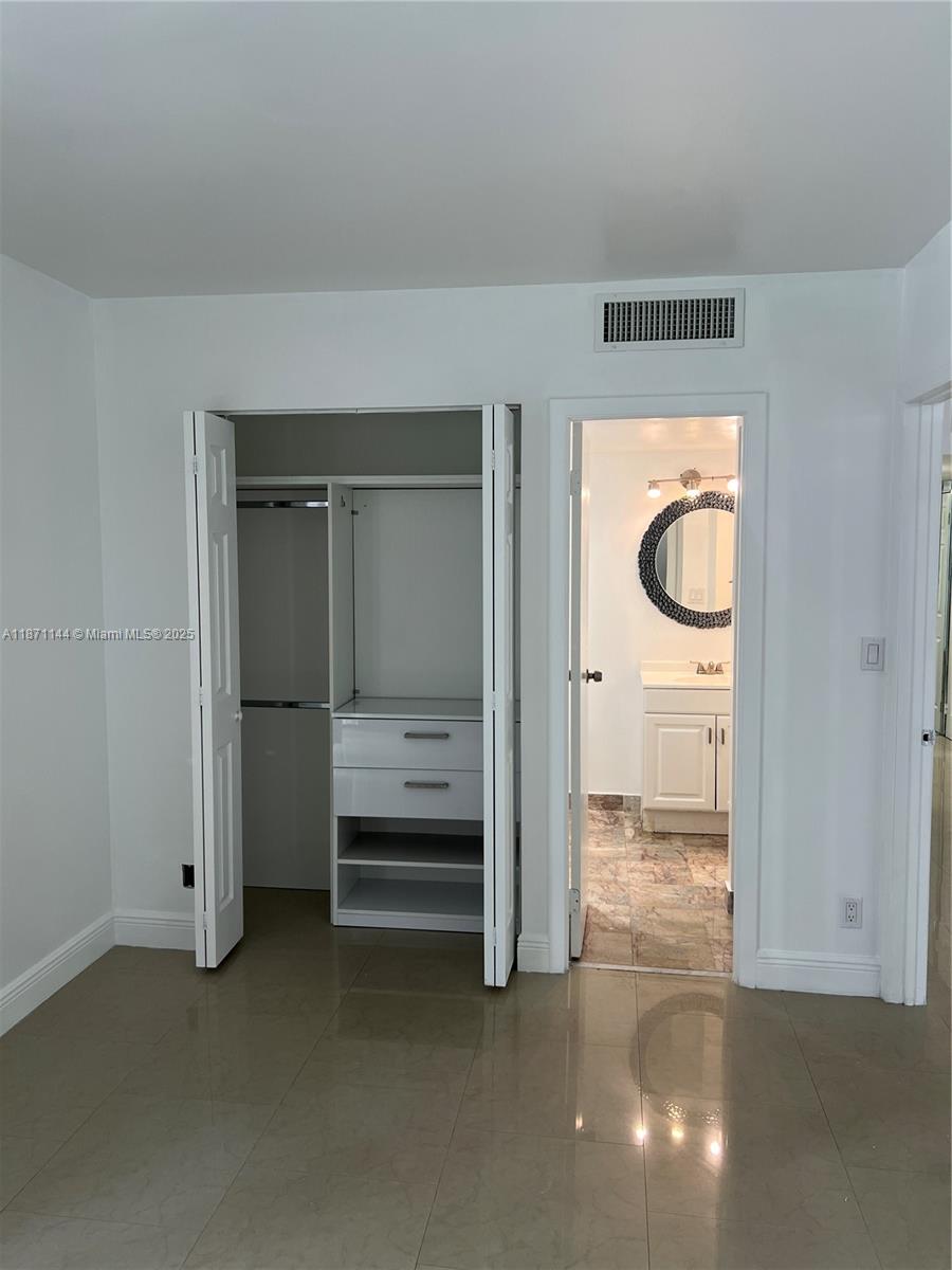 Photo of 20335 Country Club Dr  #302, Aventura, Florida, 33180 - 