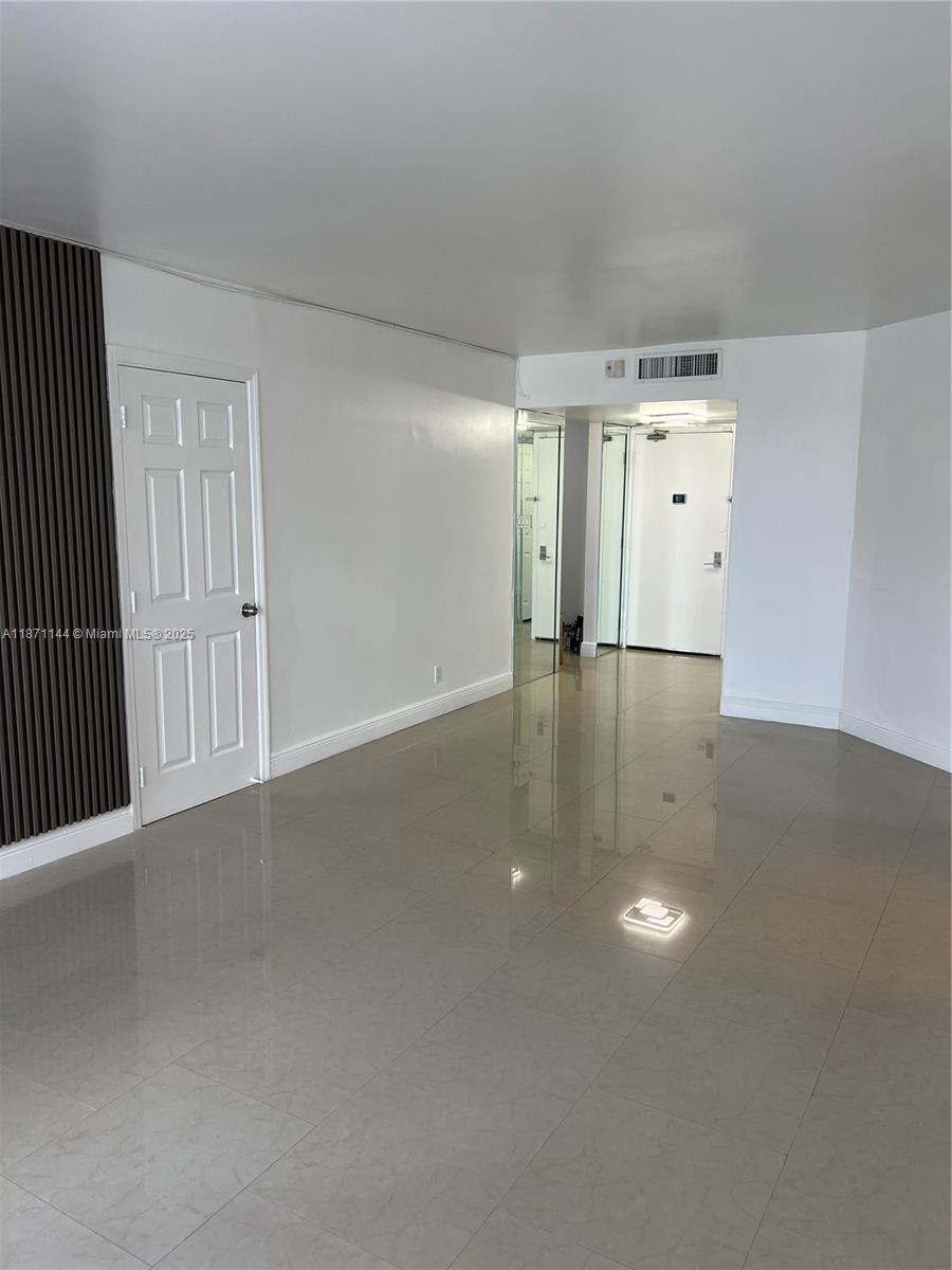 Photo of 20335 Country Club Dr #302, Aventura, Florida, 33180 -
