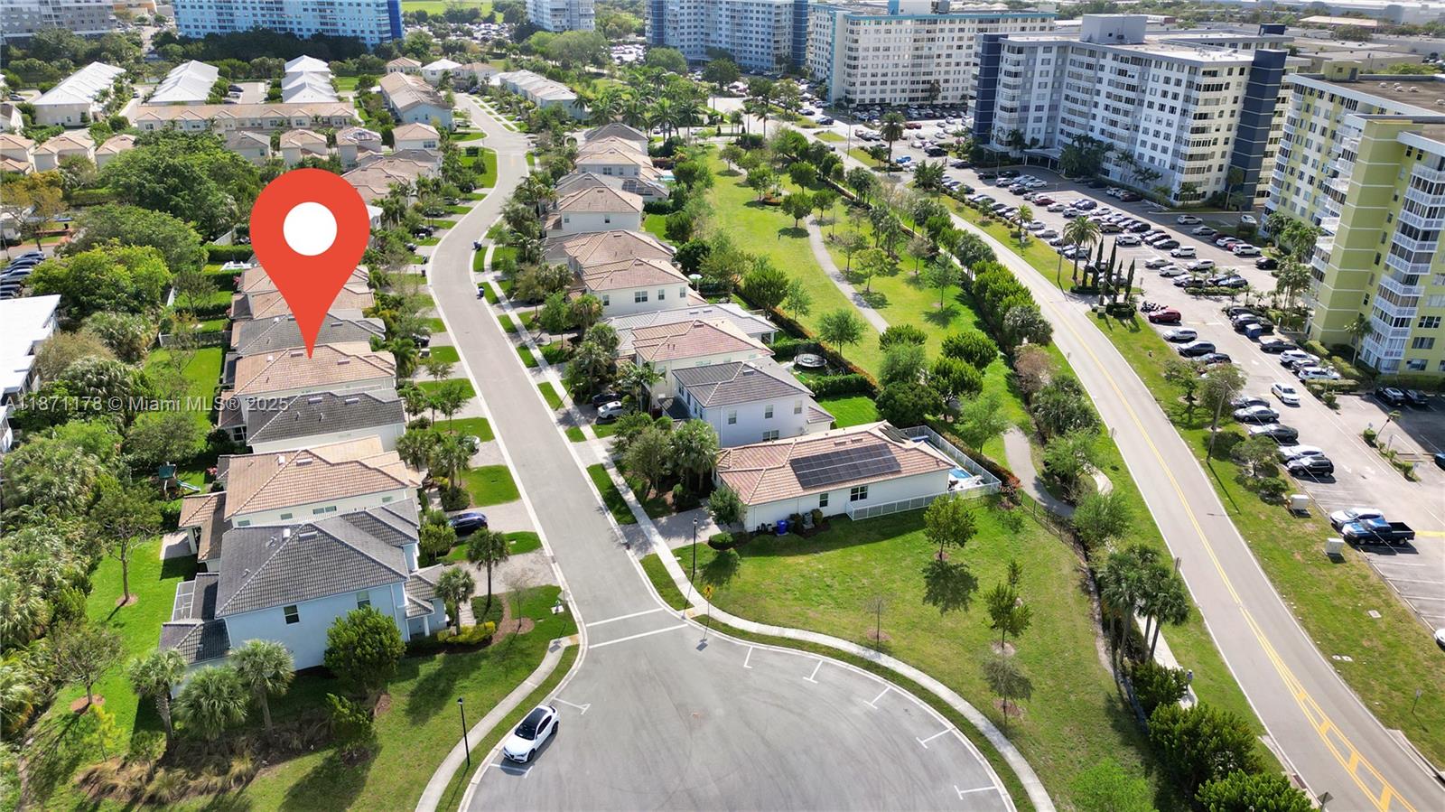See details 4 / 3 2423 sq. ft. $ 2025-09-03 0 Photo
