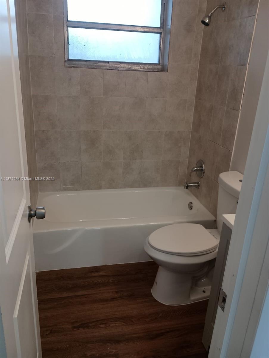 See details / 1566 sq. ft. $ 2025-09-03 0 Photo
