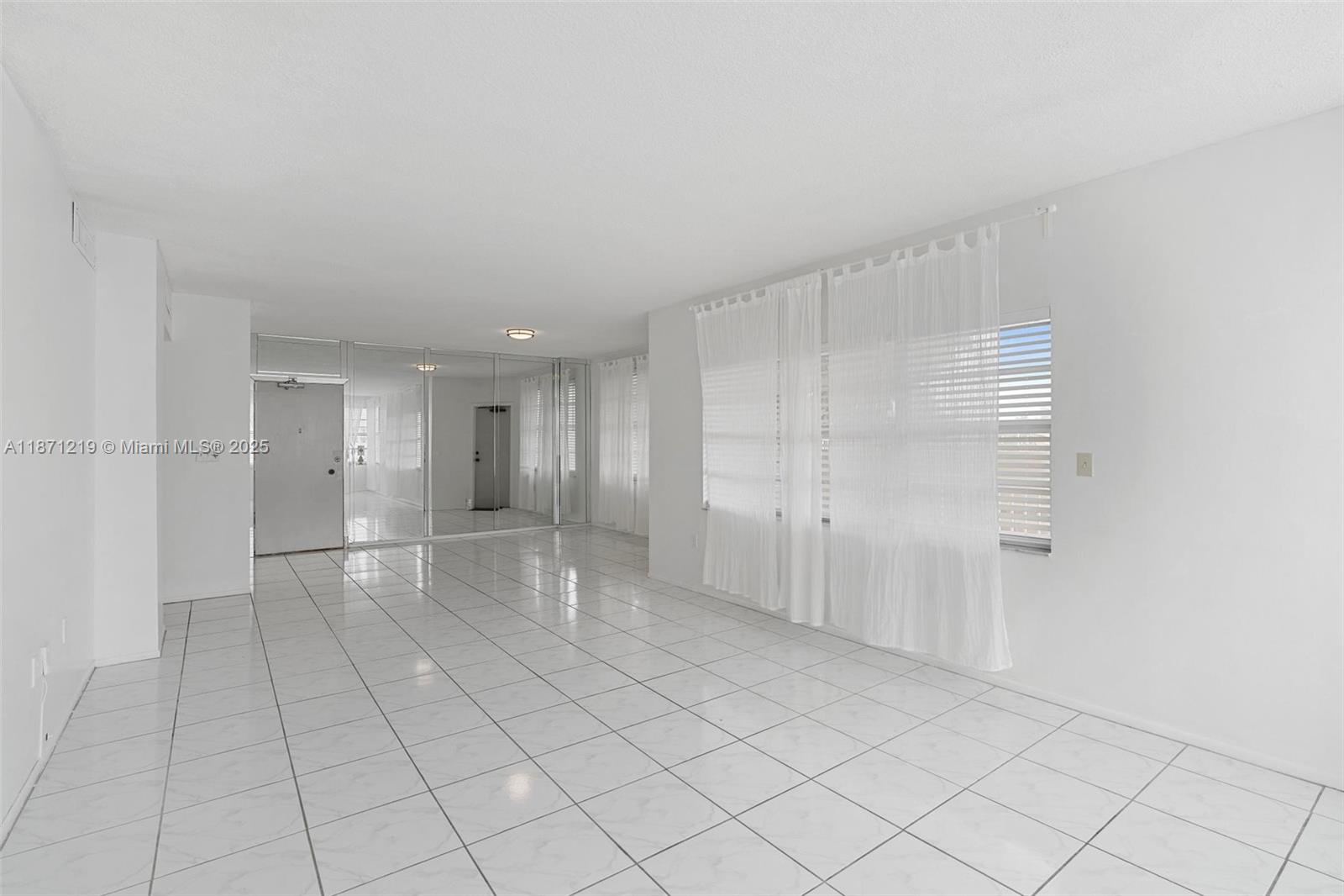 MS 2 / 2 1275 sq. ft. $ 2025-09-27 0 Photo