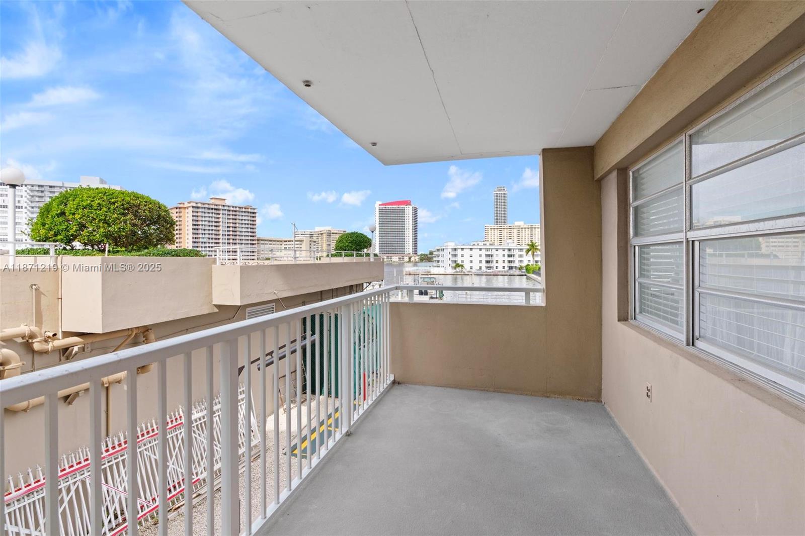 MS 2 / 2 1275 sq. ft. $ 2025-09-27 0 Photo