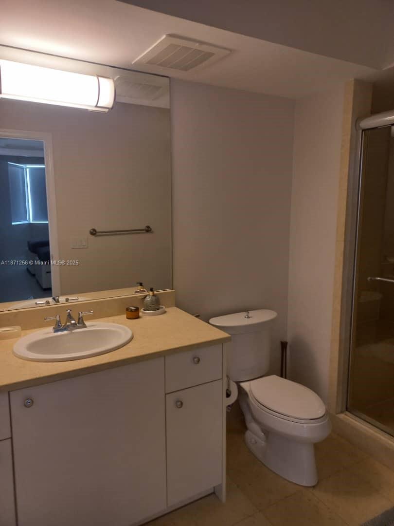 Photo of 20000 Country Club Dr  #1212, Aventura, Florida, 33180 - 