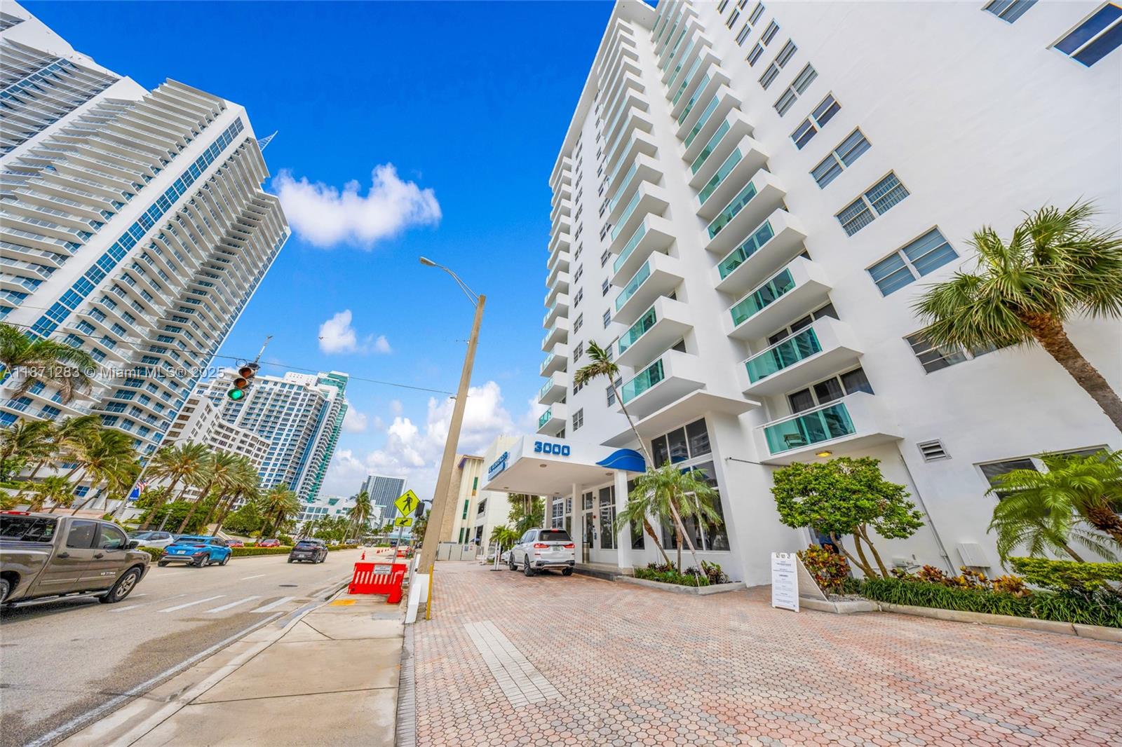 Photo of 3000 Ocean Dr  #814, Hollywood, Florida, 33019 - 