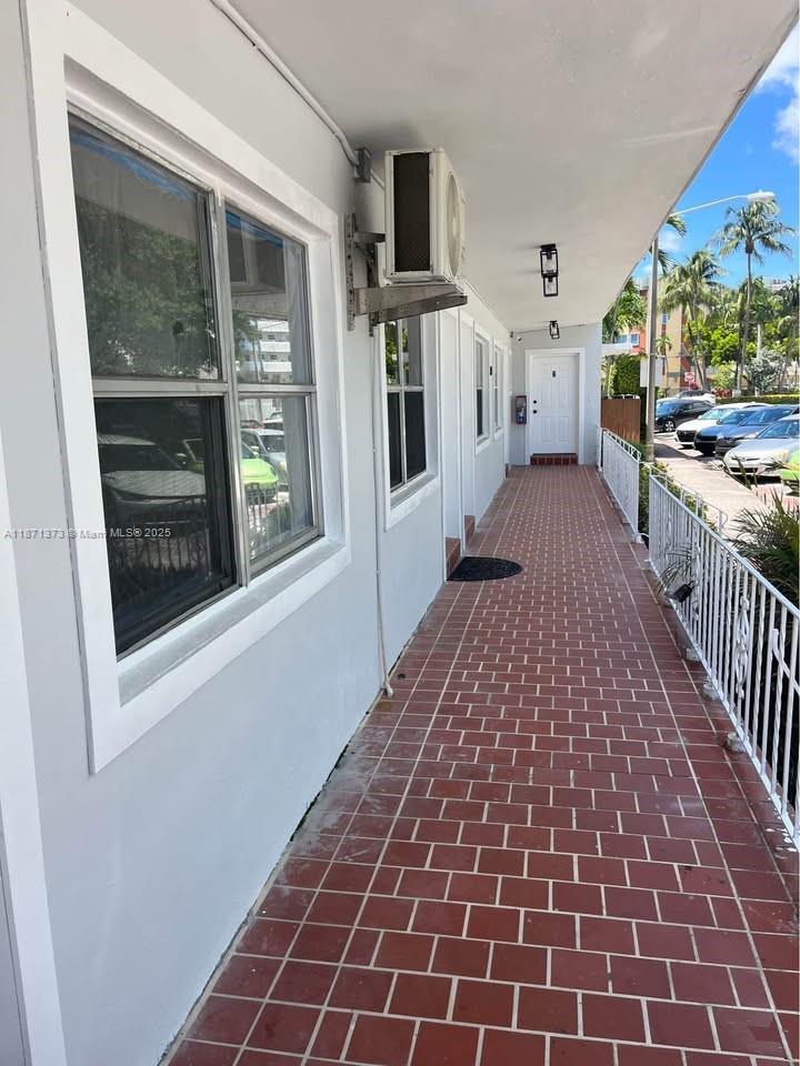 See details / sq. ft. $ 2025-09-03 0 Photo