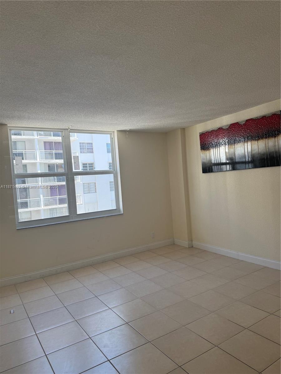 Photo of 1865 Ocean Dr  #10D, Hallandale Beach, Florida, 33009 - 