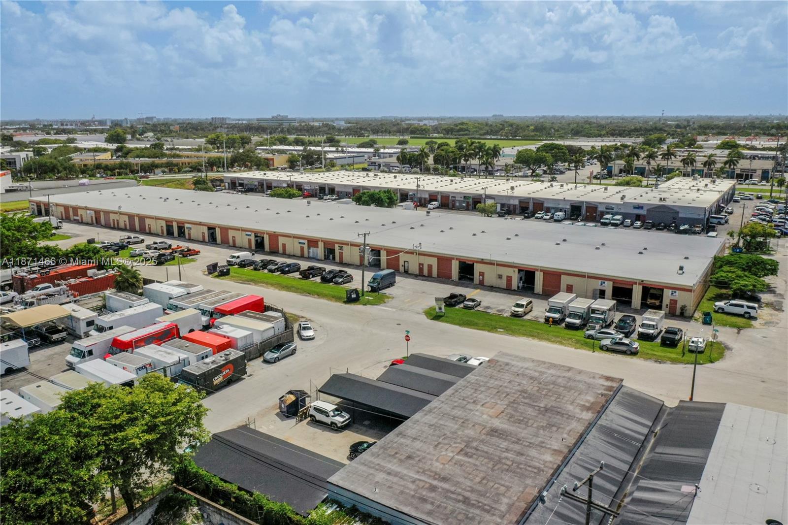 See details / sq. ft. $ 2025-09-03 0 Photo